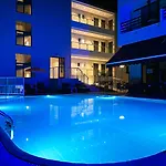 Poseidon Apart Otel
